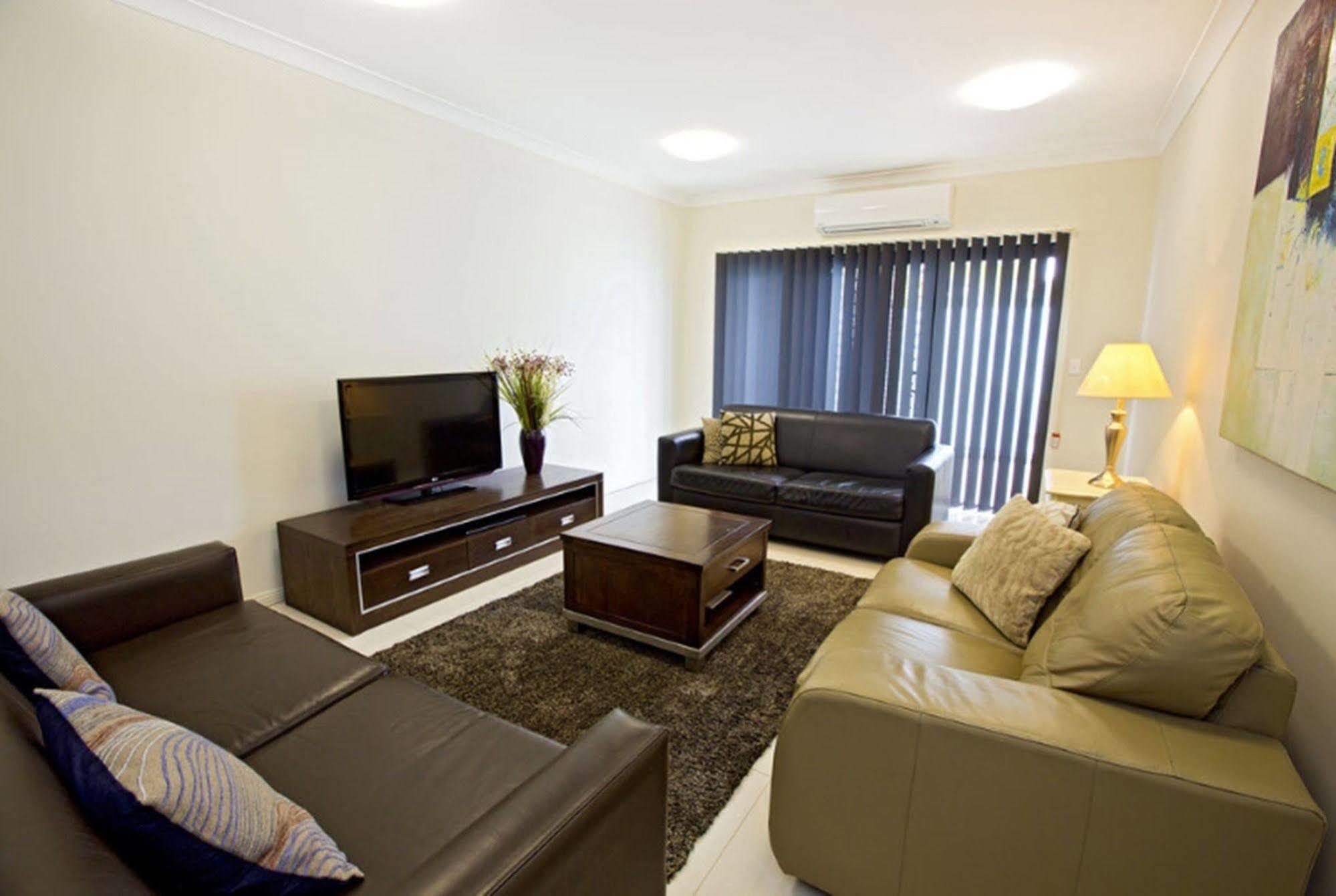 Astina Serviced Apartments - Central Penrith Exterior photo