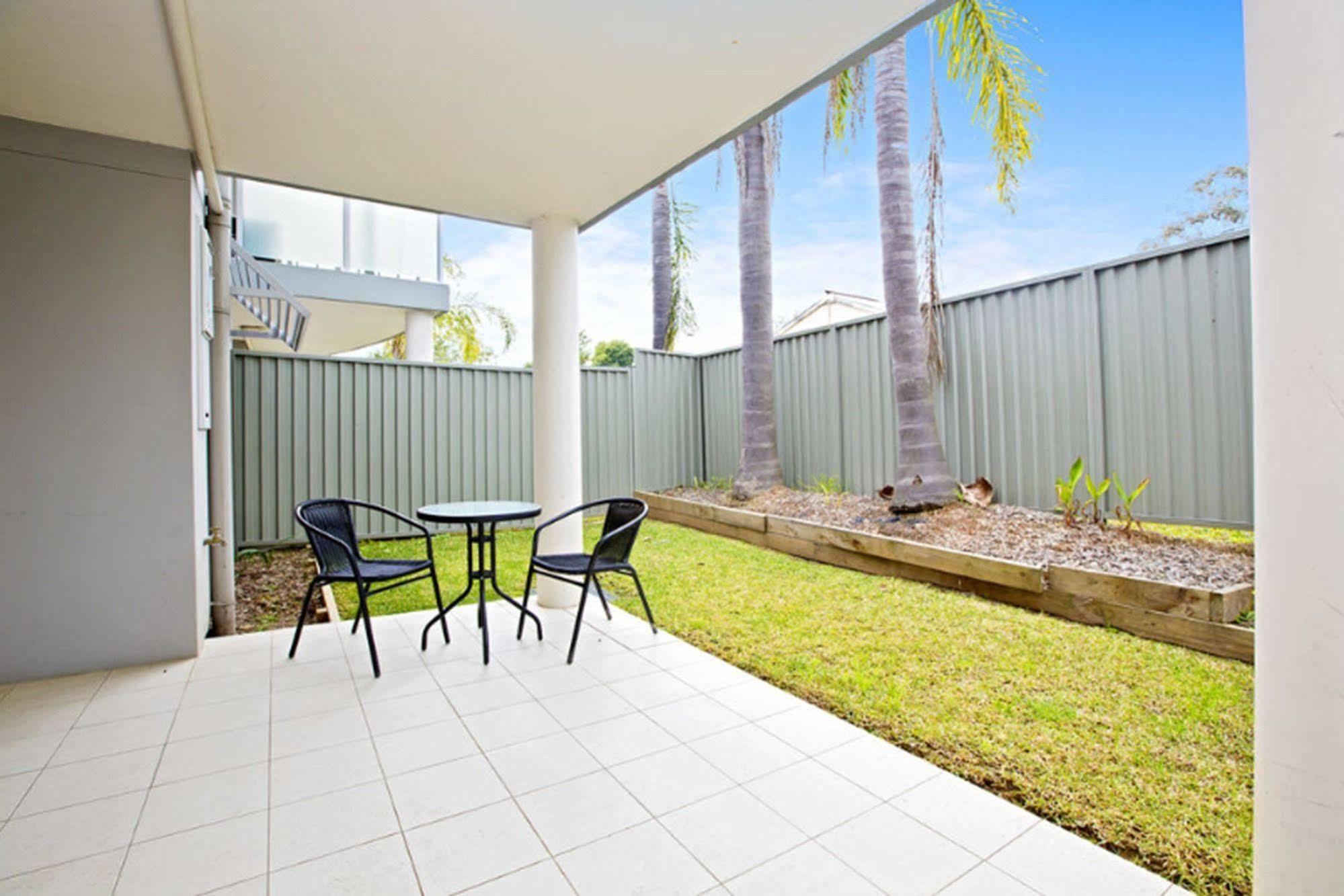 Astina Serviced Apartments - Central Penrith Exterior photo